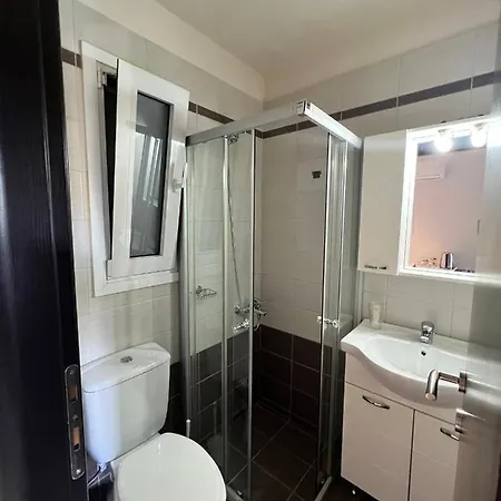 Luxury * Artemida (Attica)